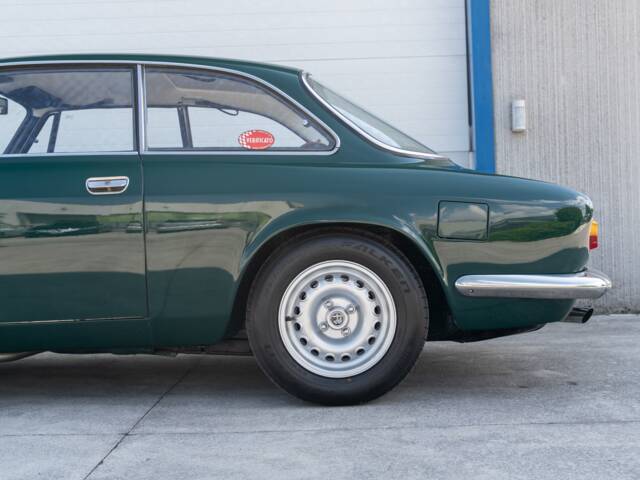 Alfa Romeo Giulia GT 1300 Junior