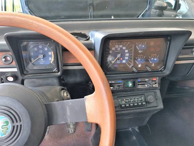 Alfa Romeo Alfetta GTV 2.0