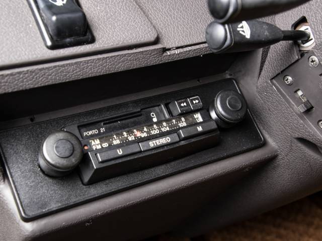 Range Rover Classic Radio  : They Will Give You The Radio Code For Free.