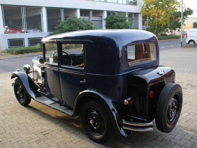 Peugeot 201