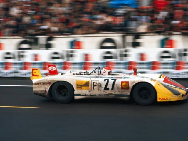 Image 1/9 of Porsche 908&#x2F;02 Spyder (1969)