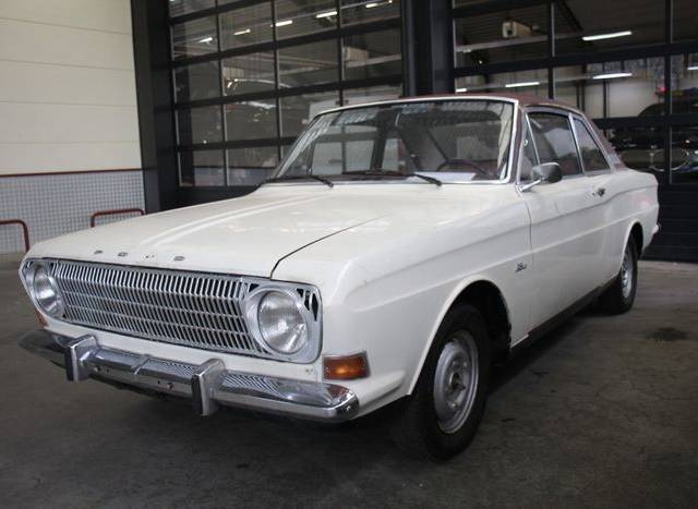 Image 1/9 of Ford 12m 1700S (1969)