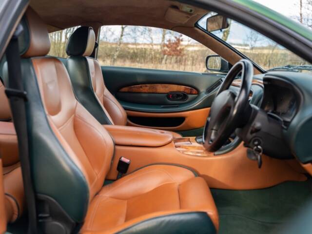 Aston Martin DB 7 Vantage