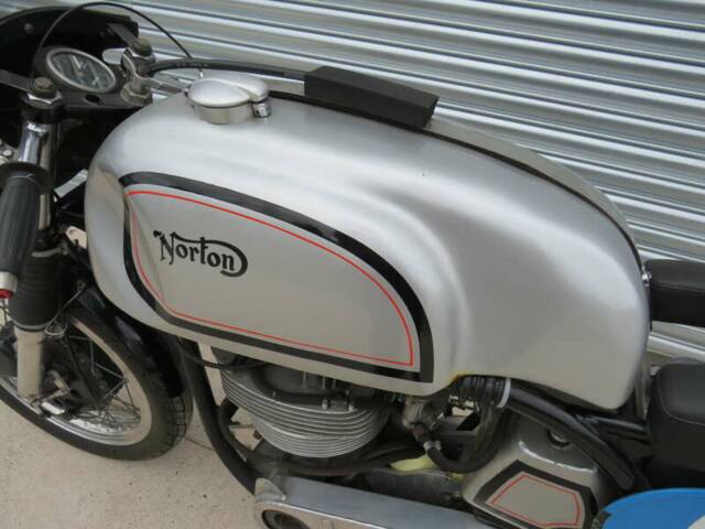 Norton Manx 40M