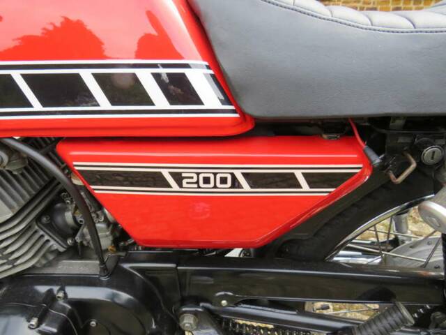 Yamaha RD 200