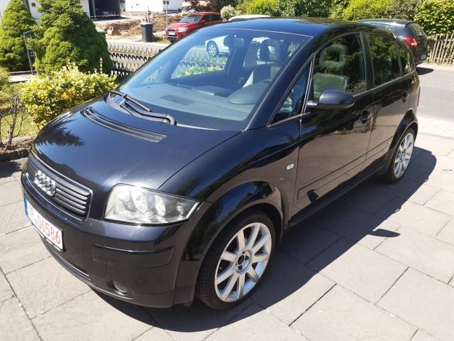 Imagen 1/14 de Audi A2 1.6 FSI (2003)