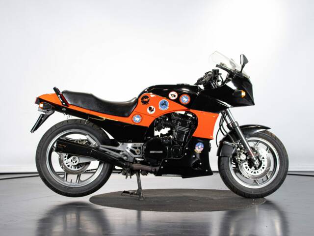 Kawasaki GPz 900 R Ninja
