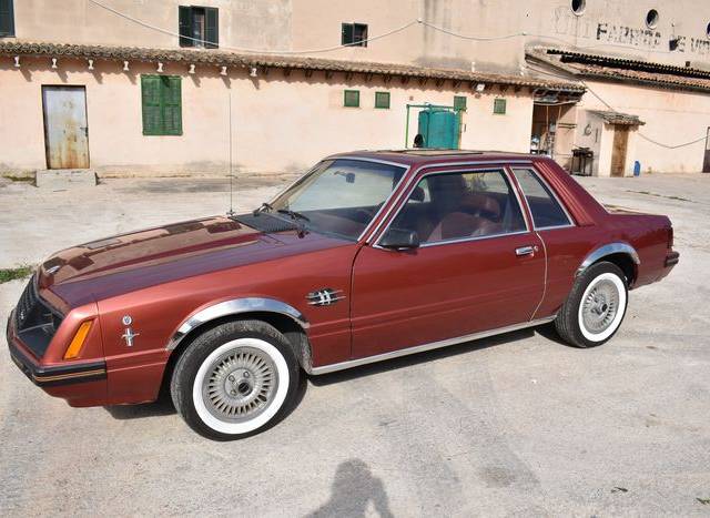 Bild 1/9 von Ford Mustang III (1982)
