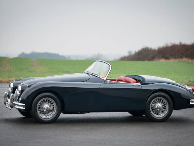 Immagine 1/19 di Jaguar XK 150 3.4 S OTS (1958)