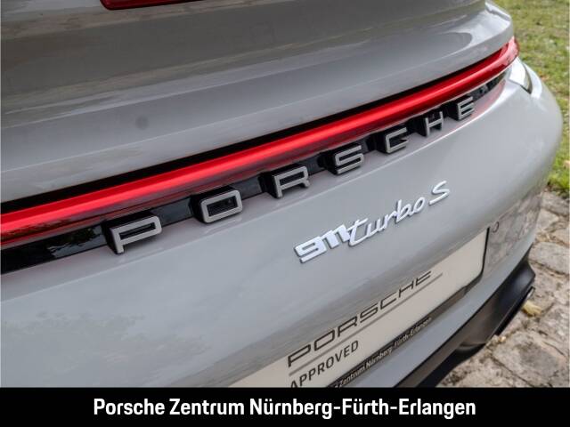 Porsche 911 Turbo S