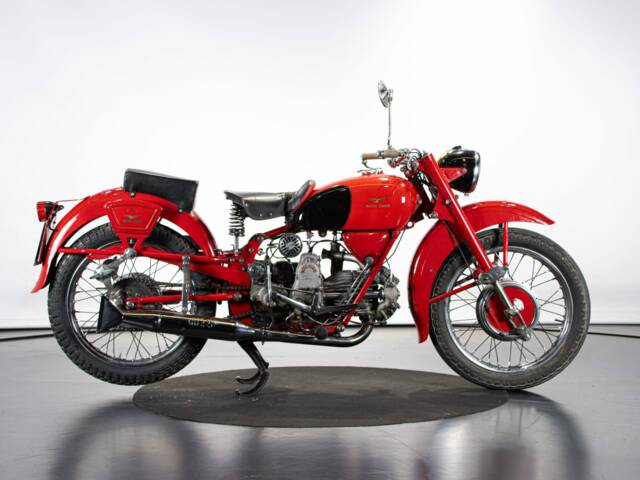 Moto Guzzi Falcone Turismo