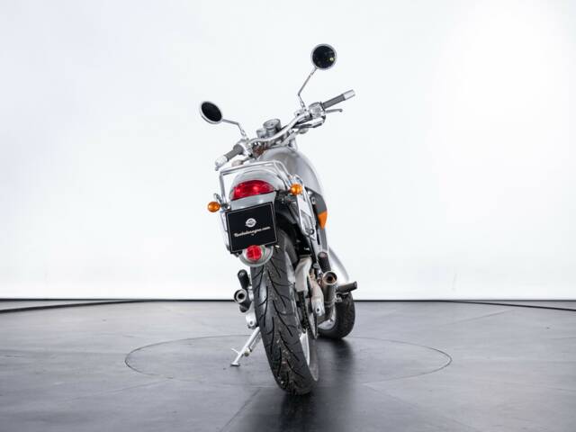Aprilia Motò 650
