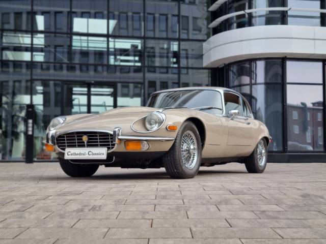 Jaguar E-Type V12 (2+2)