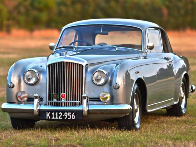 Image 1/49 of Bentley S 1 (1956)