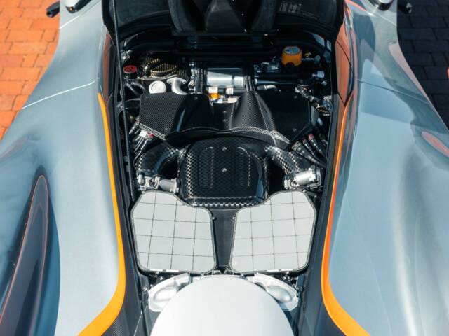 Aston Martin Valkyrie AMR Pro