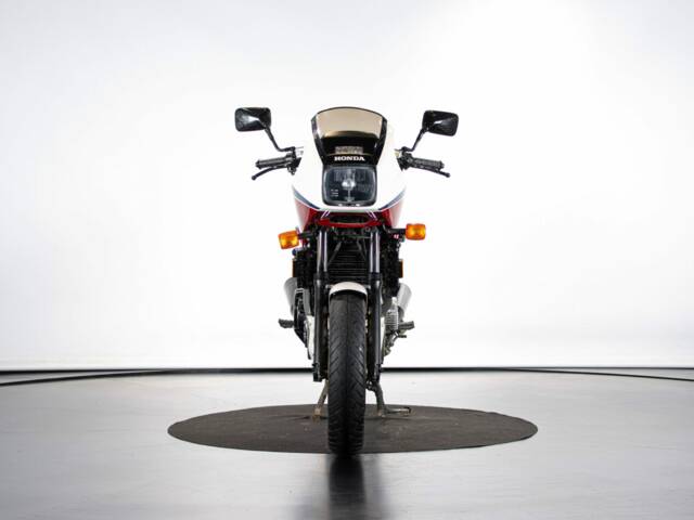 Honda VF 750