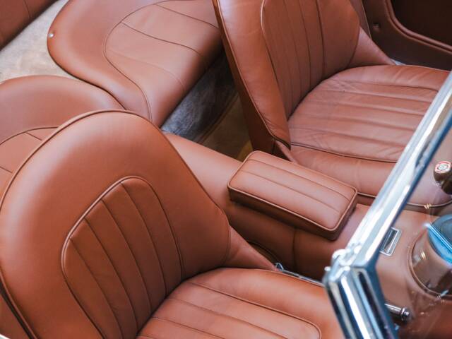 Austin-Healey 3000 Mk II (BJ7)