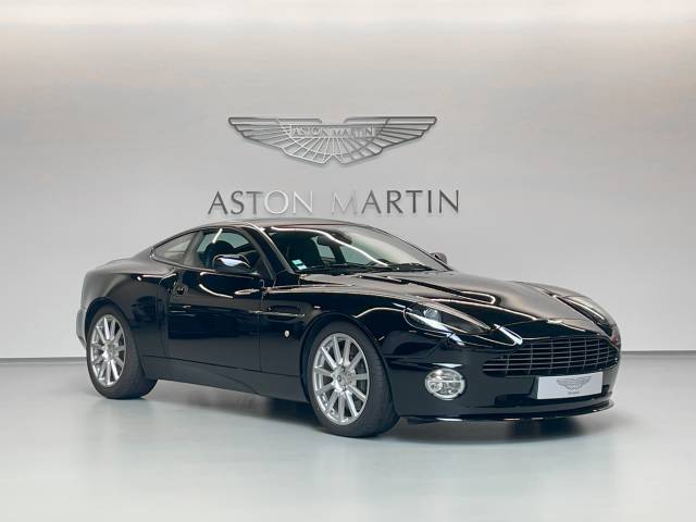 Image 1/35 of Aston Martin V12 Vanquish S (2006)