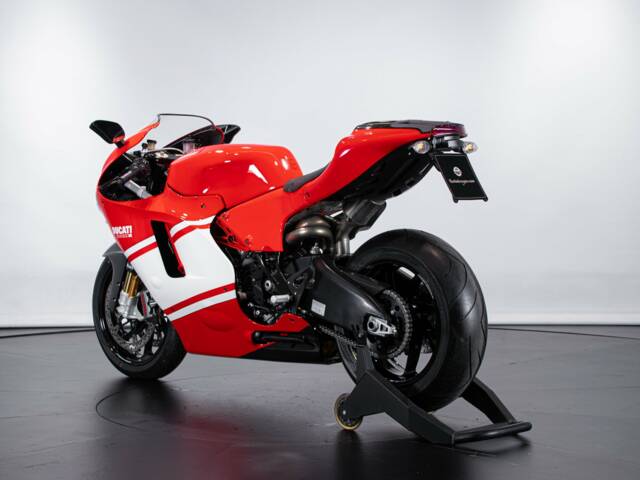 Ducati Desmosedici RR