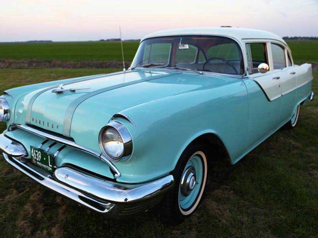 Image 1/28 of Pontiac Chieftain (1955)