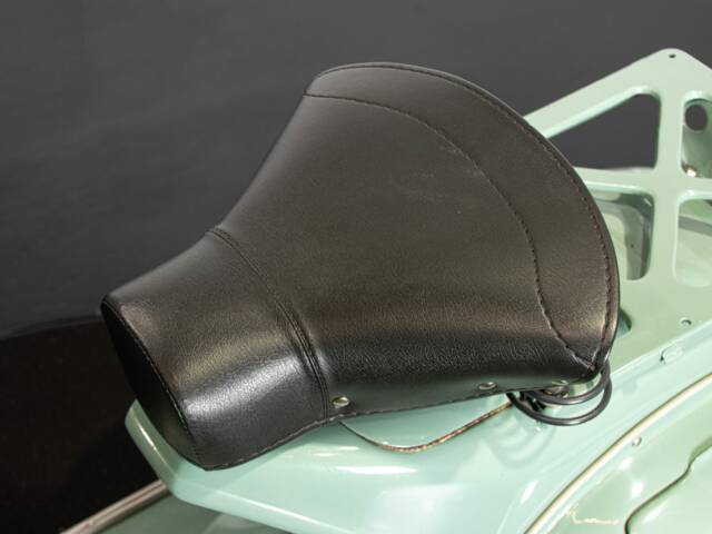 Piaggio Vespa 125