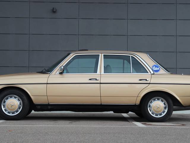 Mercedes-Benz 250