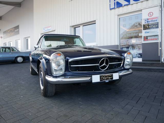Mercedes-Benz 280 SL