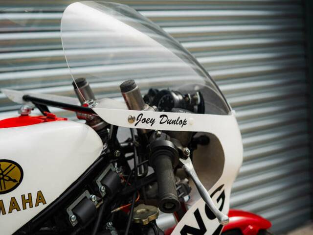 Yamaha TZ 750