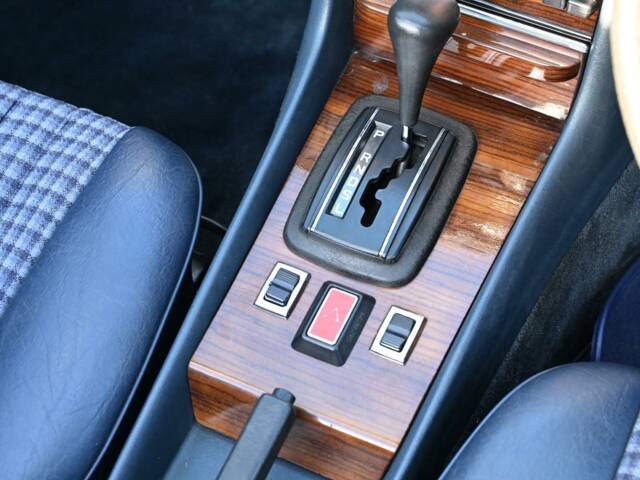 Mercedes-Benz 380 SL