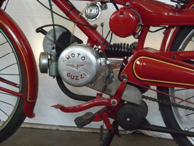 Moto Guzzi Cardellino 65