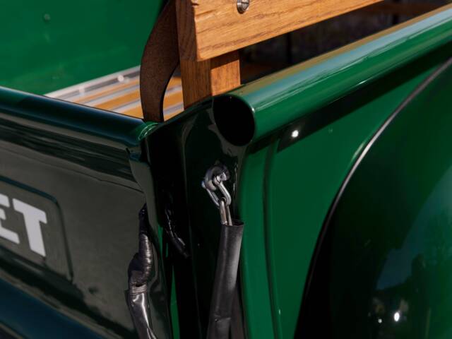 Chevrolet 3100 ½-ton Stepside