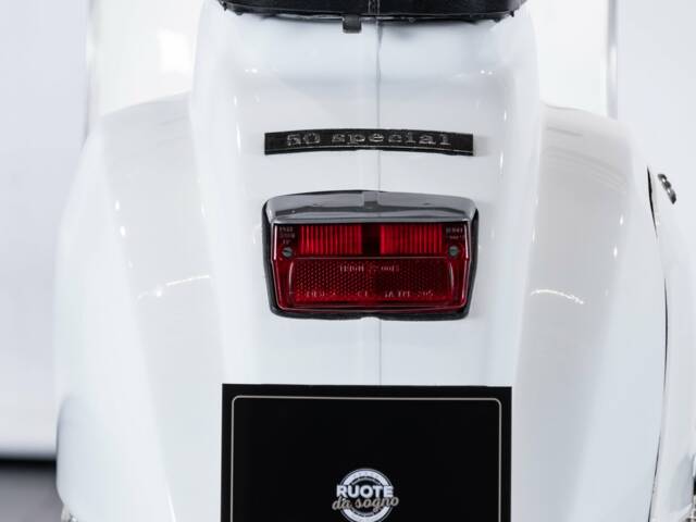 Piaggio Vespa 50 N Special