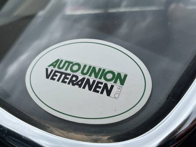 Audi 100 LS