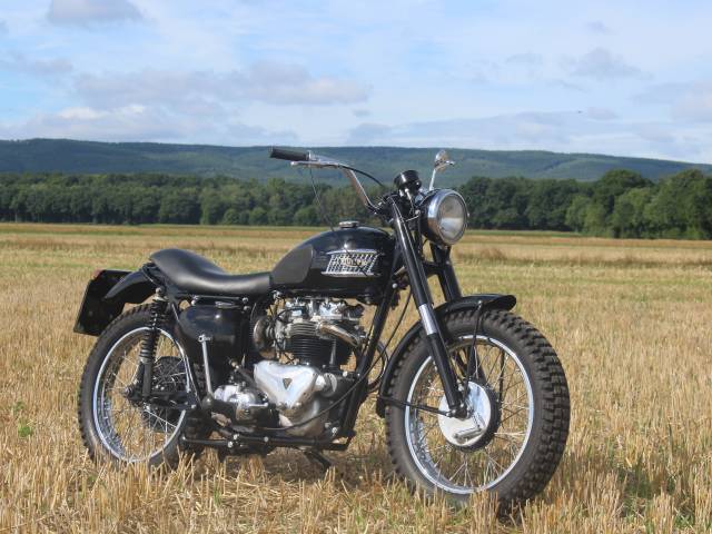 Imagen 1/10 de Triumph DUMMY (1955)