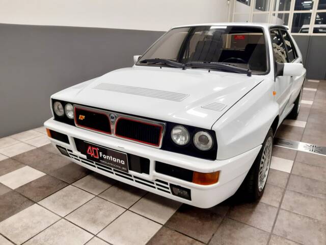 Image 1/15 of Lancia Delta HF Integrale 16V (1992)