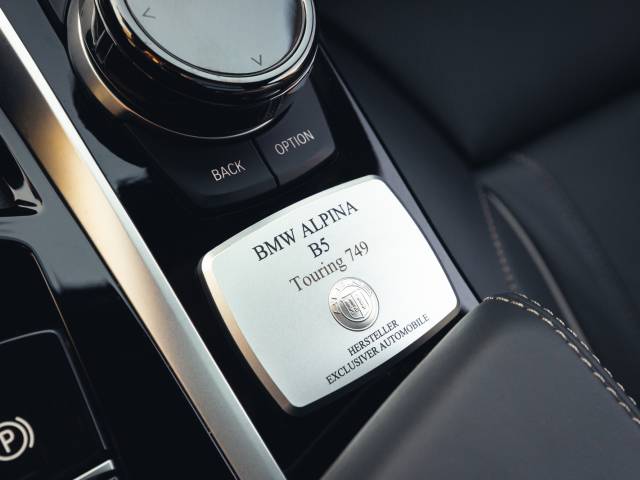 ALPINA B5 Touring Biturbo AWD