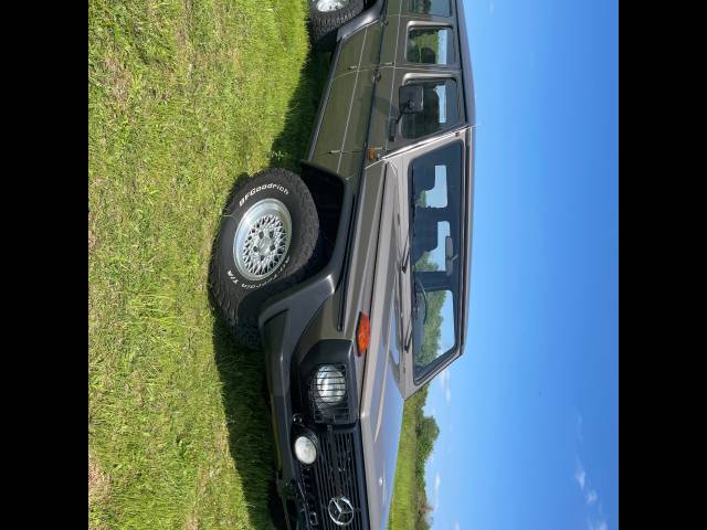 Mercedes-Benz 230 GE (LWB)