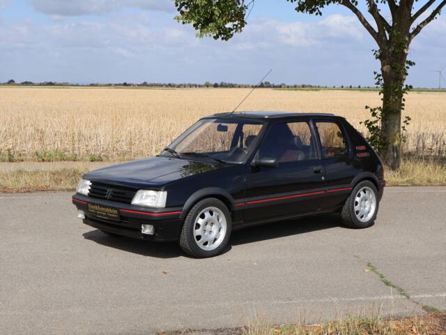 Peugeot 205 GTi 1.9