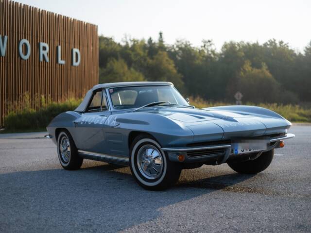 Chevrolet Corvette Sting Ray Convertible