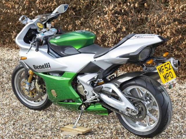 Benelli Tornado Tre 900