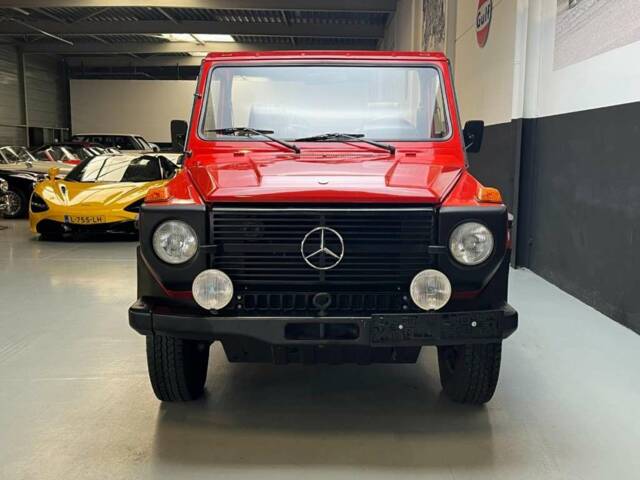 Mercedes-Benz 230 GE (SWB)