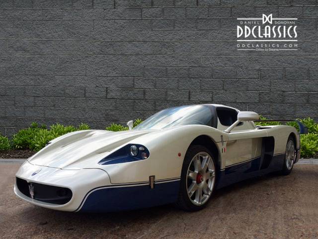 Imagen 1/15 de Maserati MC12 Stradale (2005)