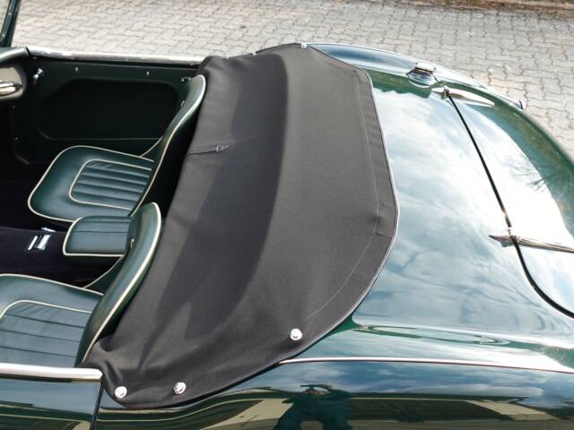 Austin-Healey 100/6 (BN6)