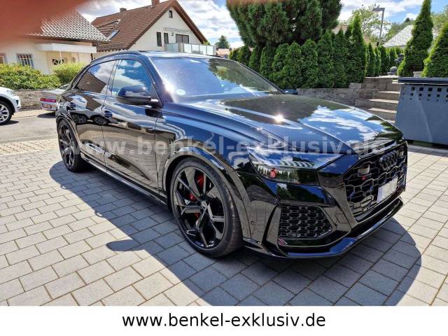 Image 1/14 of Audi RS Q8 (2022)