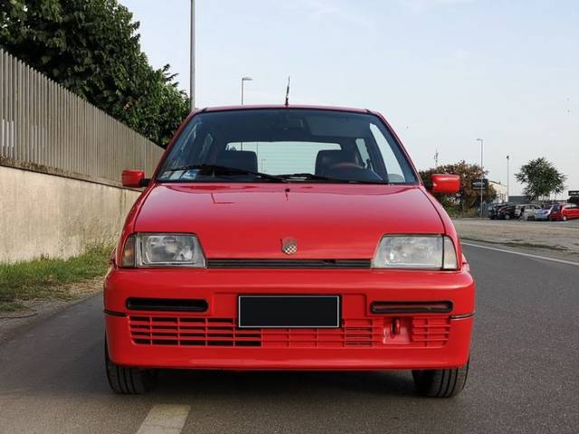 Immagine 1/9 di Giannini Cinquecento 1.1i (1996)