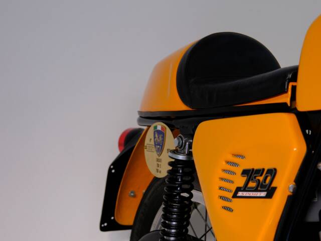 Ducati 750 Sport