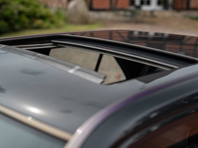 Mercedes-Benz 190 E