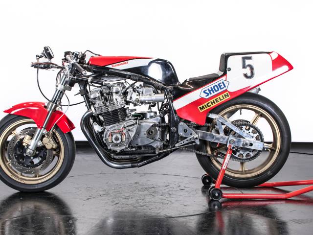 Image 1/38 of Suzuki DUMMY (1984)