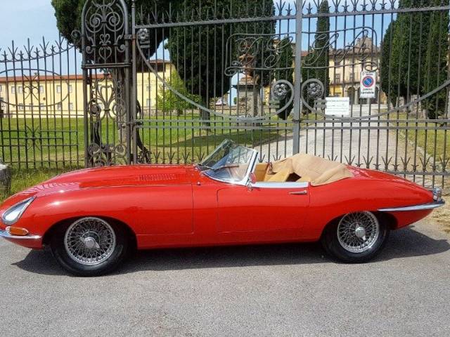 Jaguar E-Type 3.8