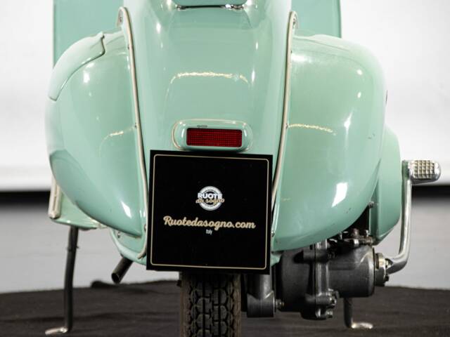 Piaggio Vespa 125